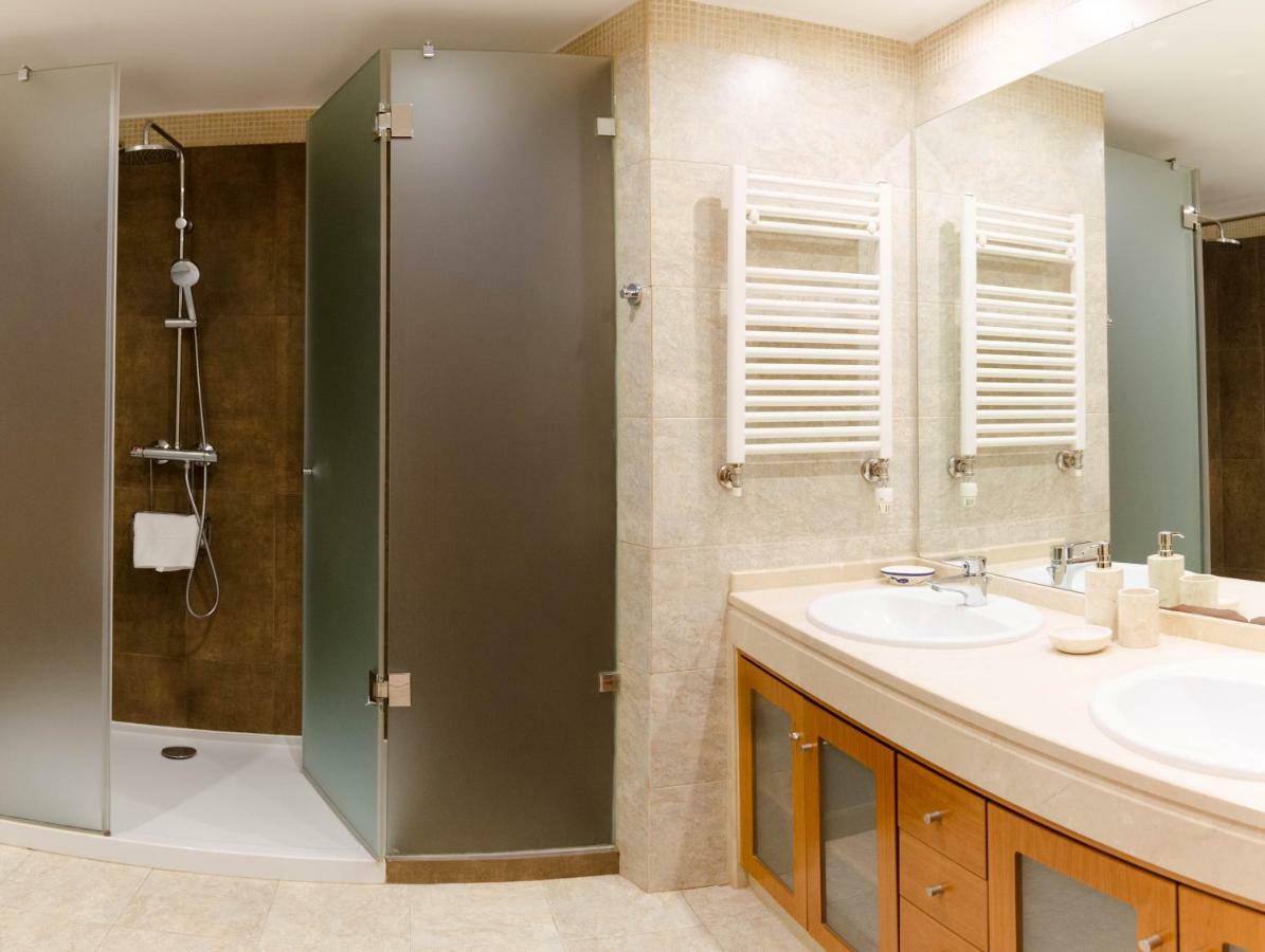 Joivy Graca Luminous 2-Br Apartment With Terrace リスボン エクステリア 写真